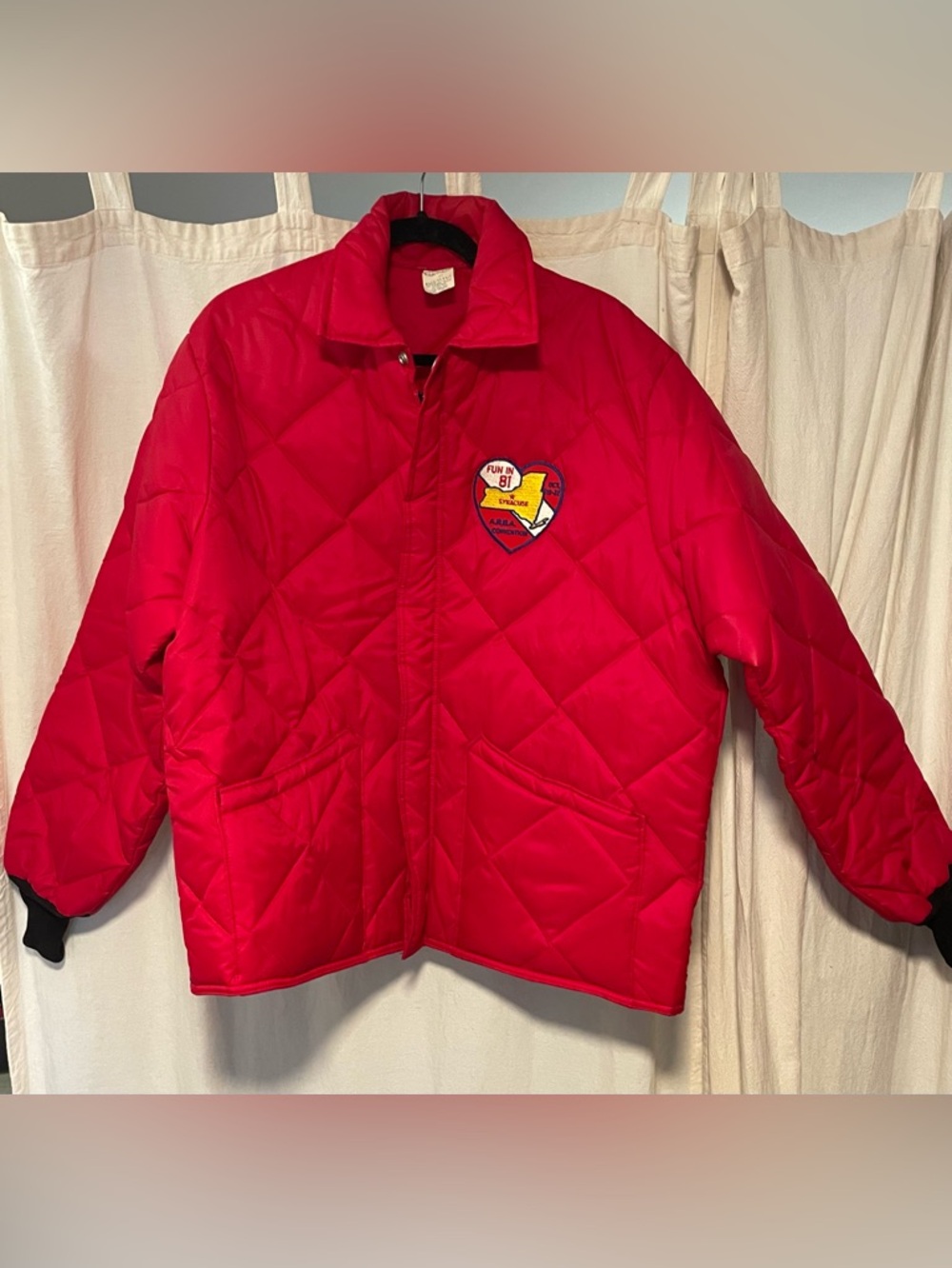 Vintage 80s XL Women’s Red Ski Puffer Jacket with Syracuse NY patch